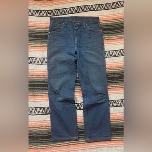 Wrangler 31 x 29 cowboy cut dark denim